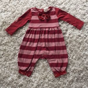 Persnickety Sz 6-12 months EUC